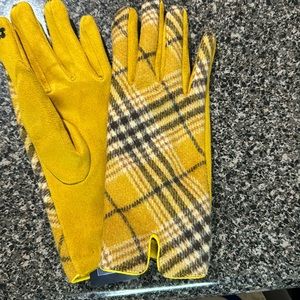 Victoria Leland gloves